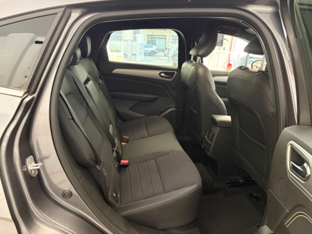 Renault Arkana 1.6 E-Tech full hybrid Techno 145cv