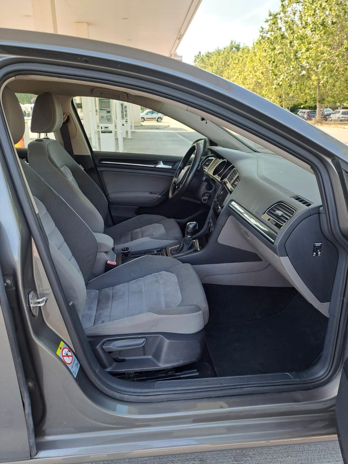 Volkswagen Golf 1.6 TDI 5p. Highline BlueMotion Technology