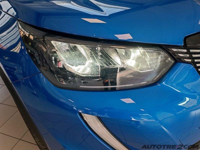 Peugeot 2008 BlueHDi 130 EAT8 Allure - autom -