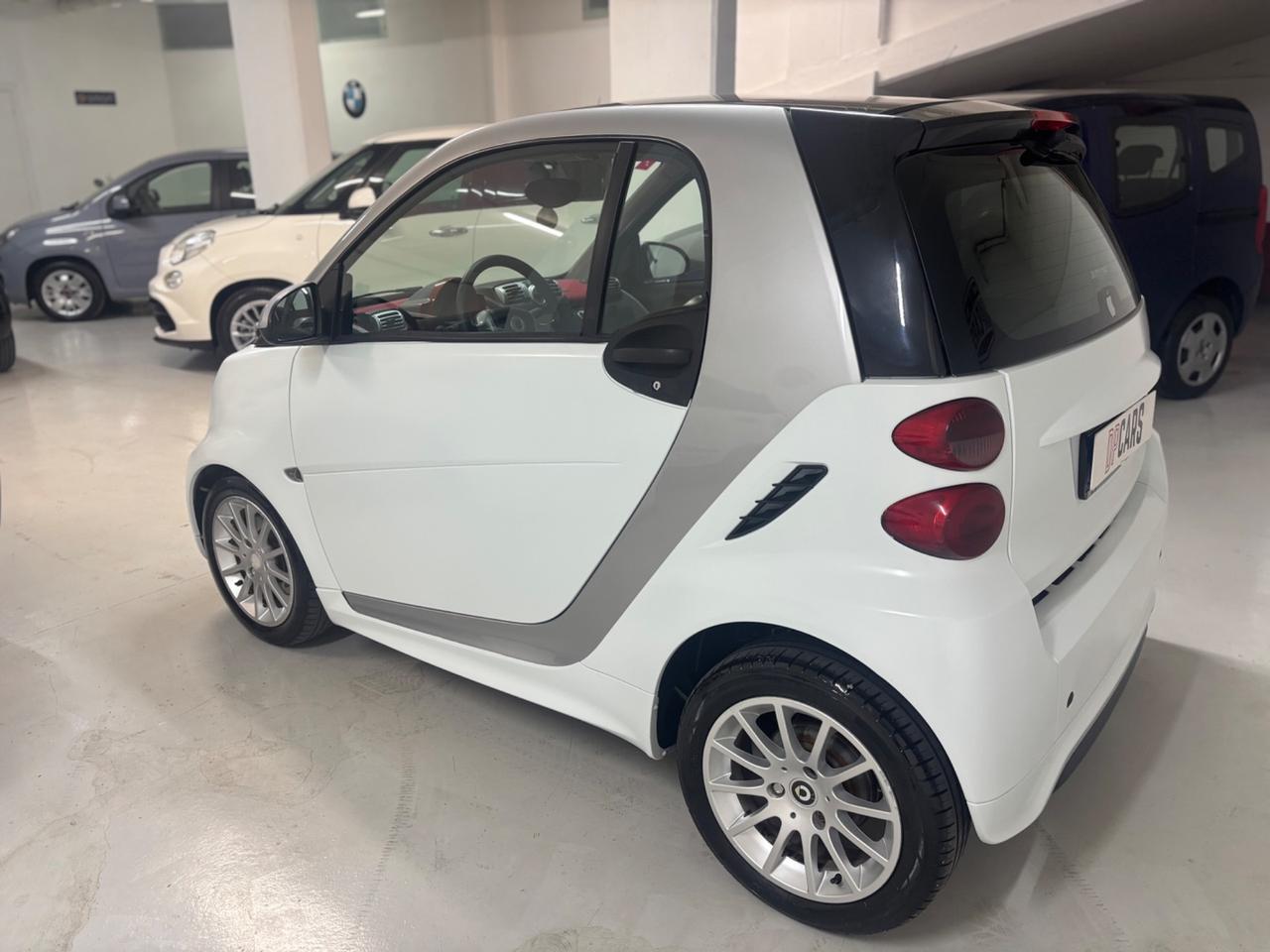 Smart ForTwo 1000 62 kW coupé pulse