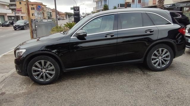MERCEDES-BENZ GLC 220 d Exclusive "NAVI"PELLE"LED"GANCIO"CAMERA