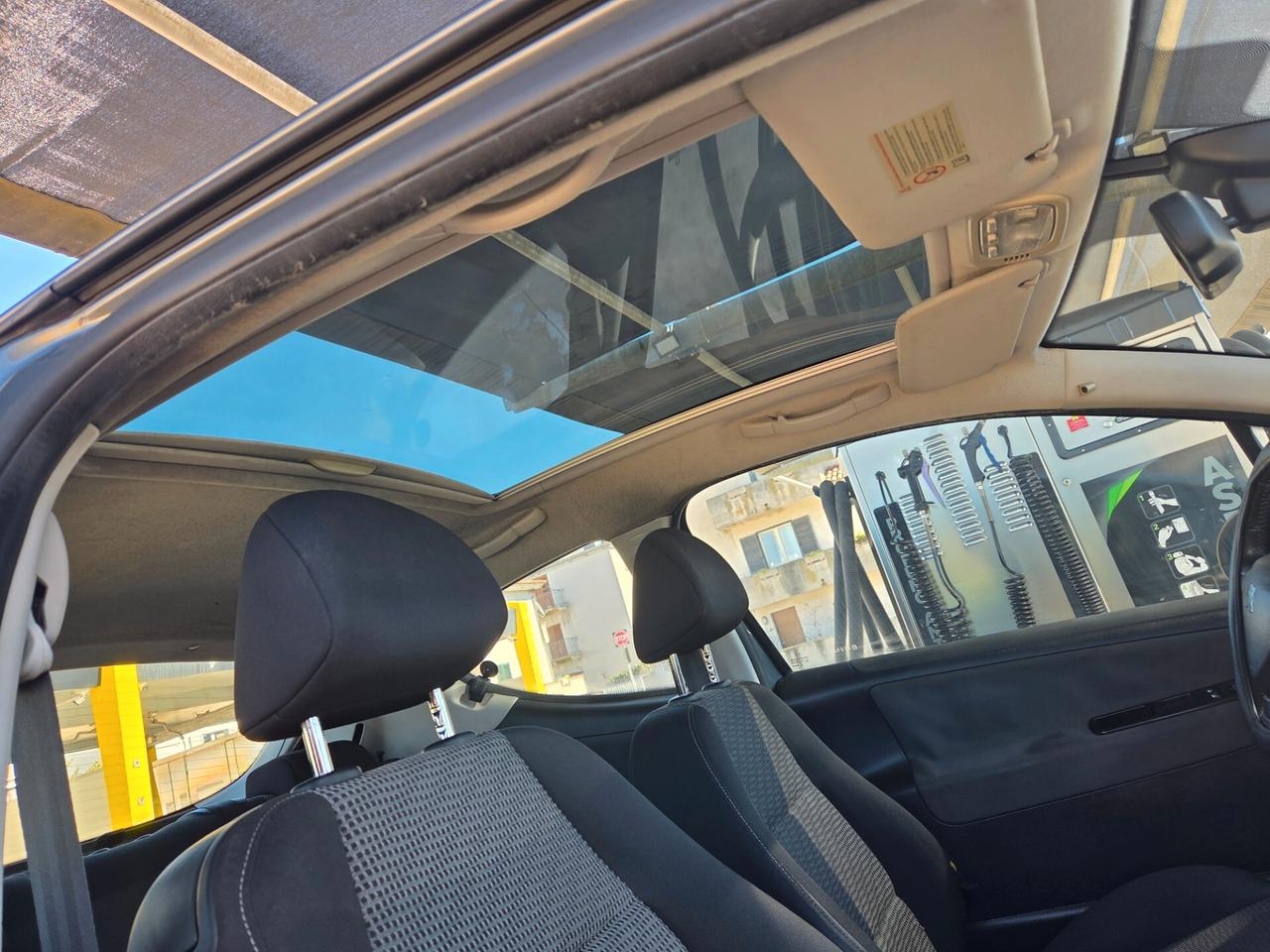 Peugeot 207 1.6 Hdi 2010