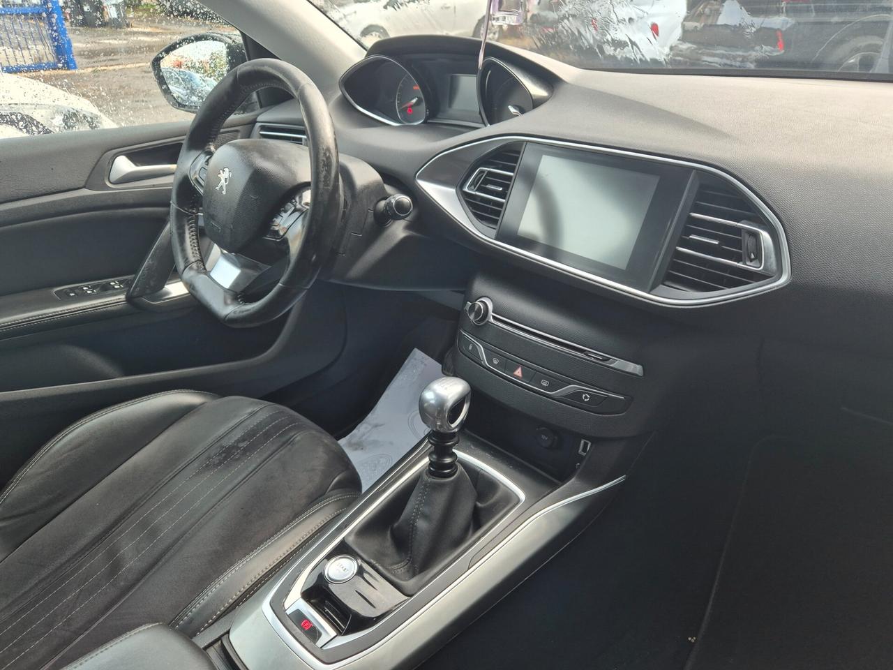 Peugeot 308 BlueHDi 120 S&S SW GT Line