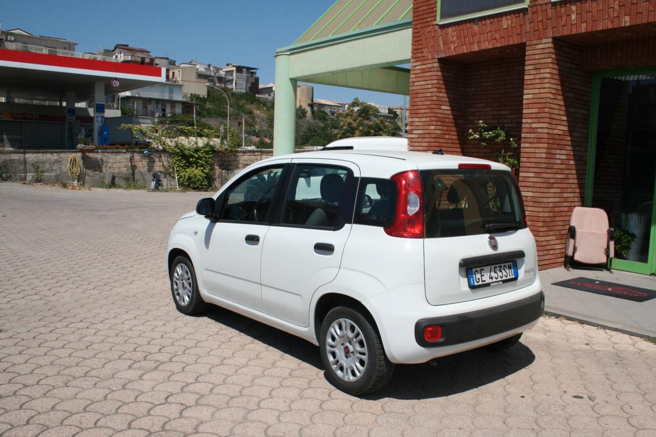 Fiat Panda 1.0 FireFly S&S Hybrid Easy