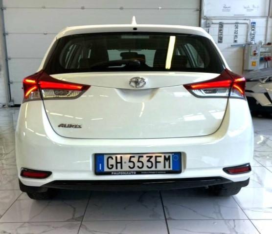 Toyota Auris 1.3 Active 5p.