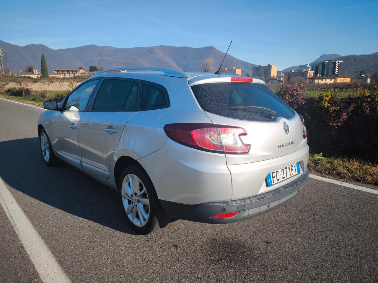 RENAULT MEGANE SW 1,5 DCI – EURO 6-OK NEOPATENTATI