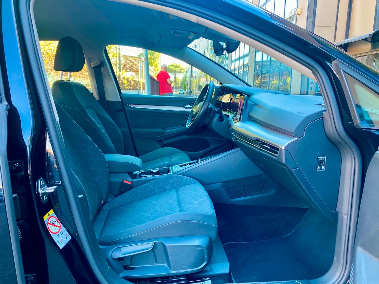 Volkswagen Golf 1.0 etsi evo Life 110cv dsg- LED- LUCI-PDC- GARANZIA