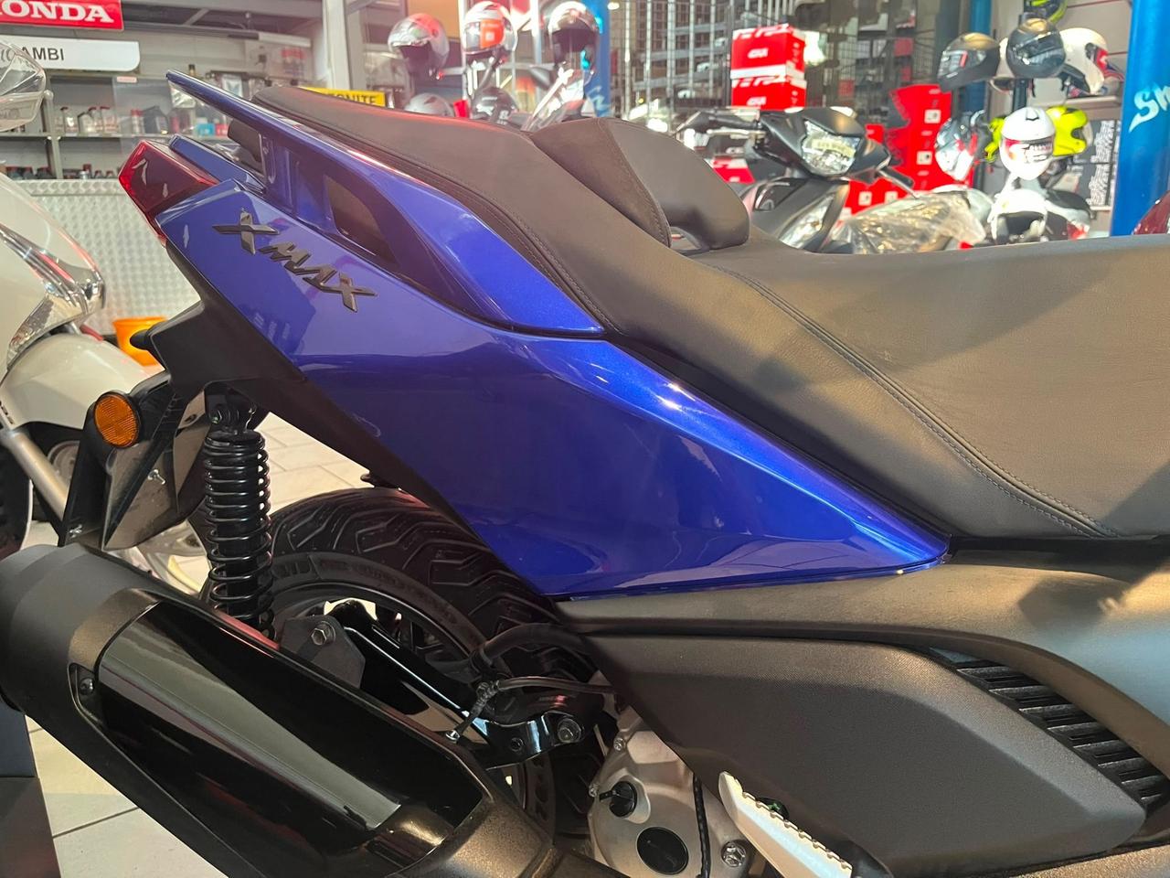 Yamaha X-Max 300