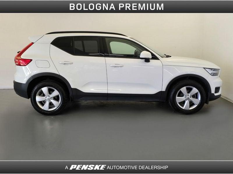 Volvo XC40 T2 Geartronic Momentum Core N1 - AUTOCARRO