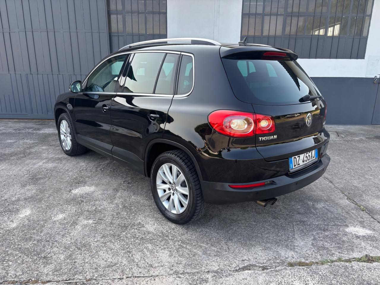 Volkswagen Tiguan 2.0 TDI. Garanzia 12 mesi