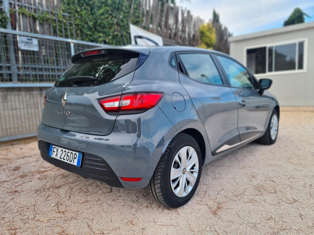 Renault Clio dCi 8V 75 CV 5 porte Business