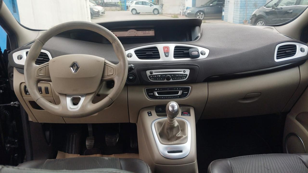 Renault Scenic Scénic X-Mod 1.5 dCi 110CV Luxe