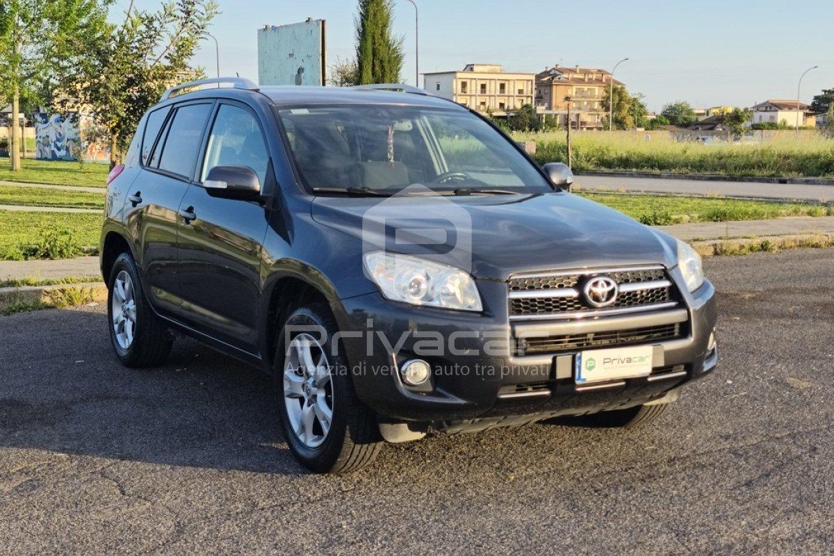 TOYOTA RAV4 2.2 D-4D 150 CV DPF