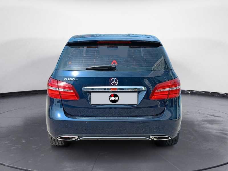 Mercedes-Benz B 180 s Sport Next auto