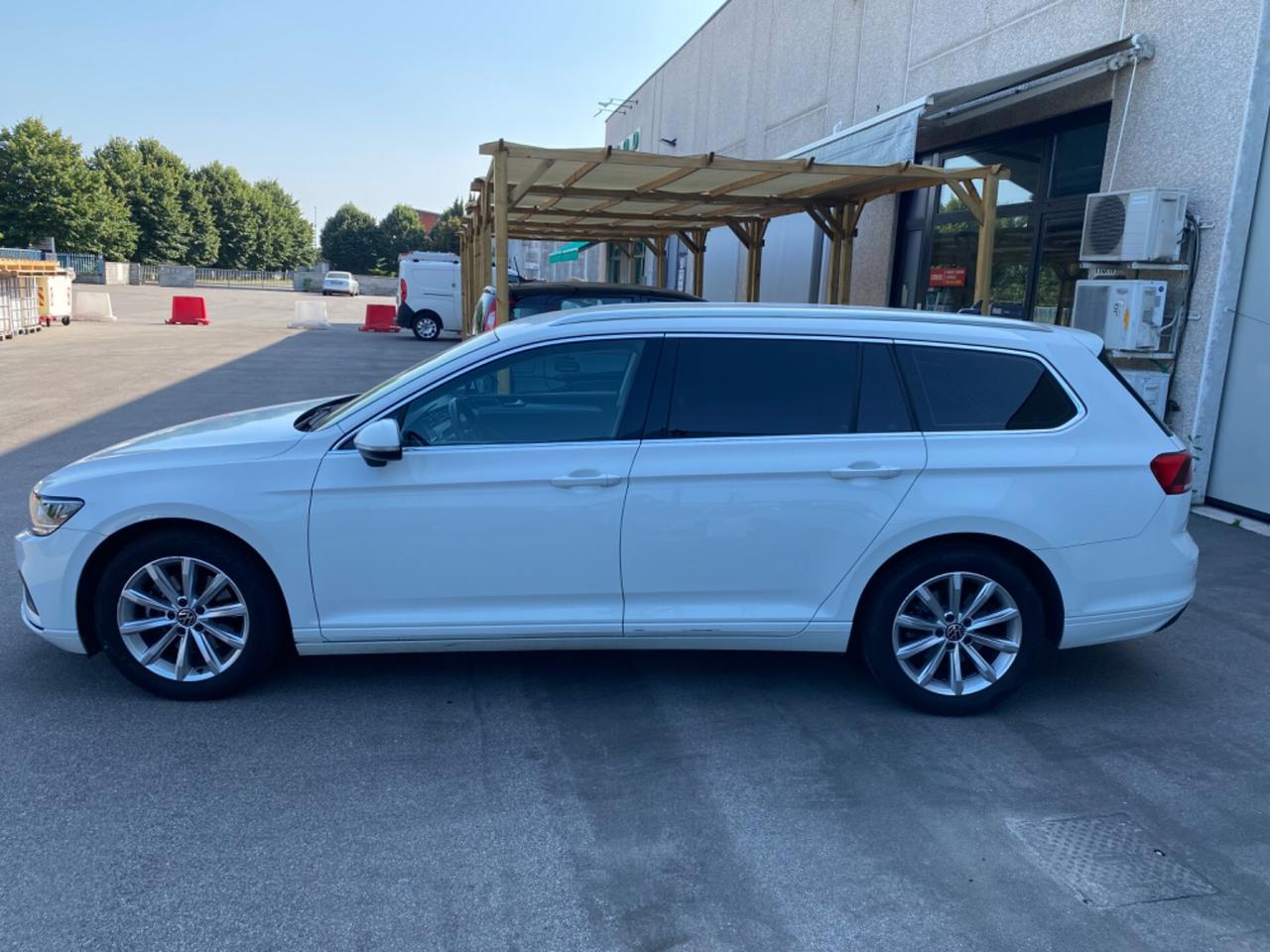 Volkswagen Passat Variant 2.0 150 Cv SCR EVO DSG Business