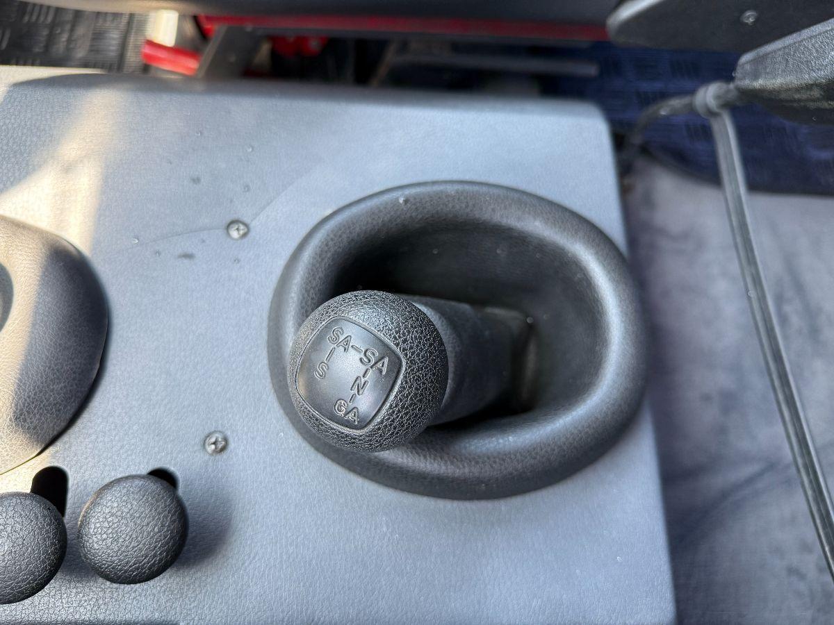 MERCEDES - Classe G 250