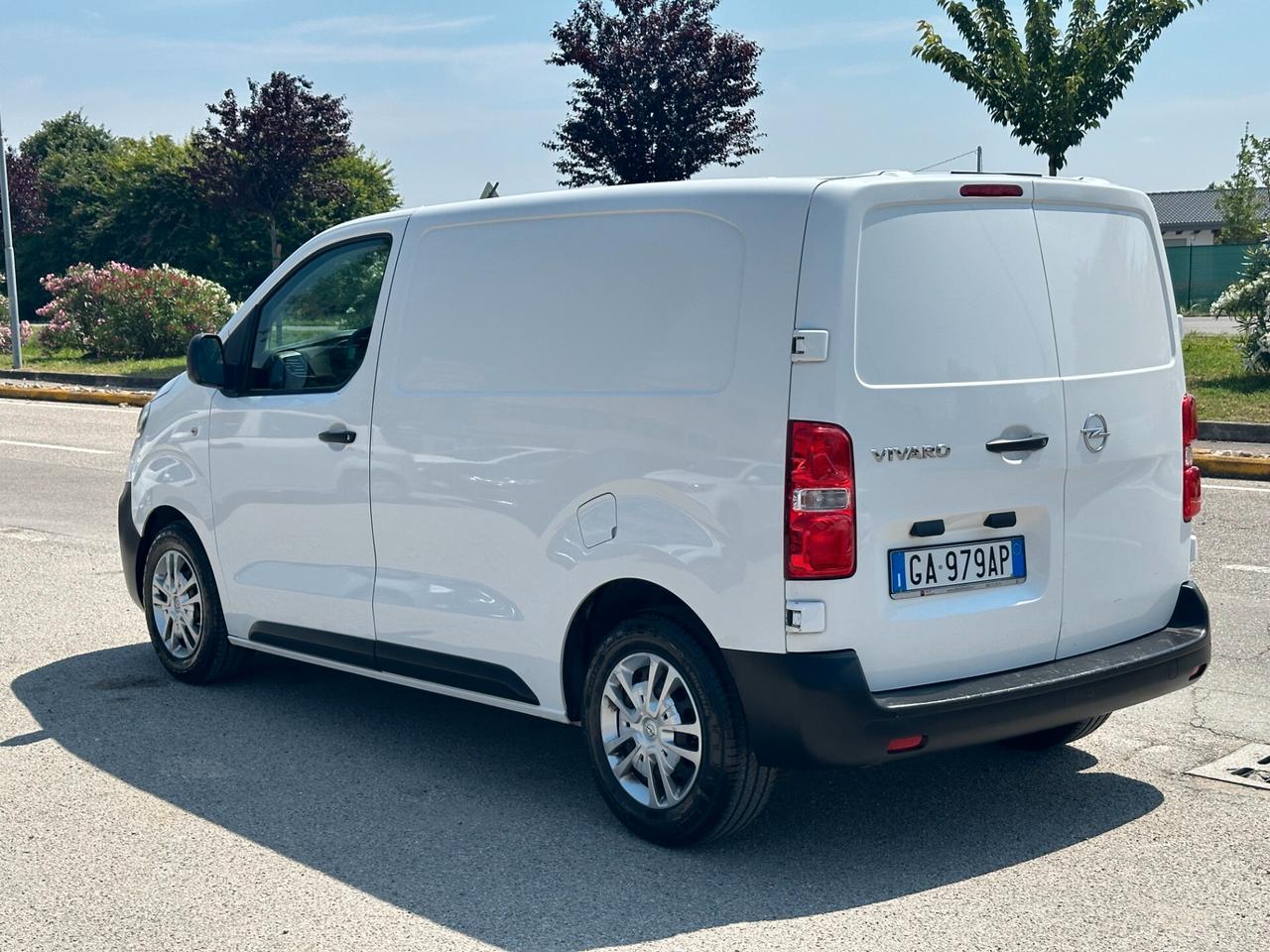 Opel Vivaro 1.5 Diesel 120CV PC-TN S Furgone