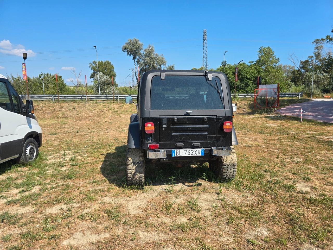 Jeep Wrangler 2.5 Laredo