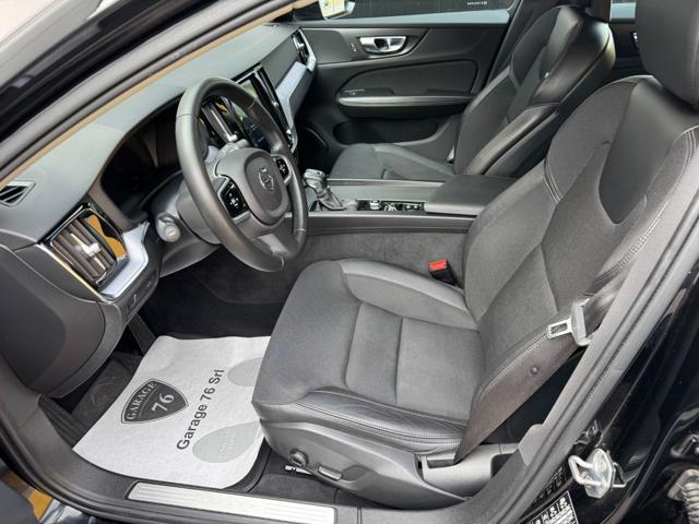 VOLVO V60 Cross Country D4 AWD Geartronic Business Plus