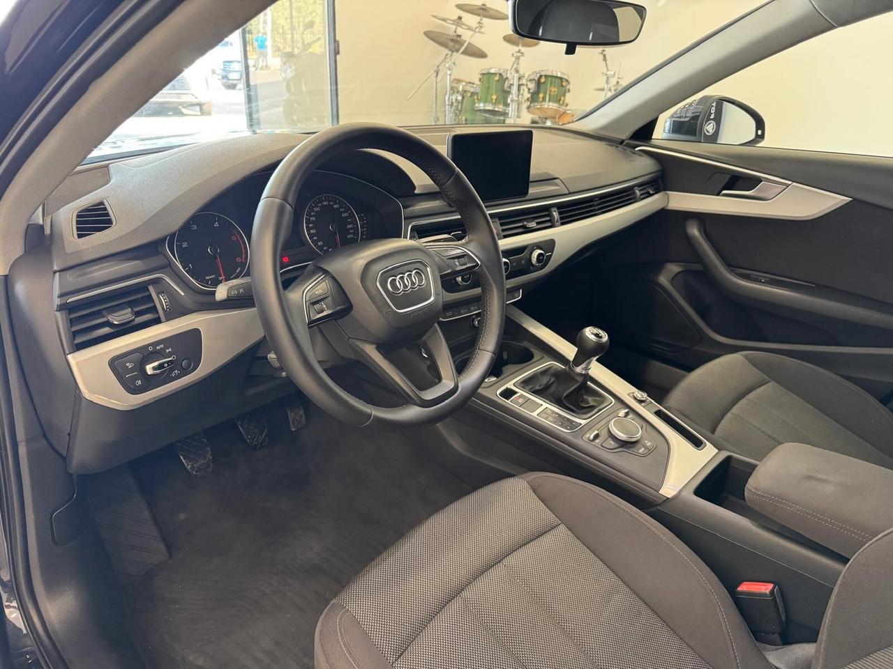 Audi A4 2.0 TDI 150 CV manuale