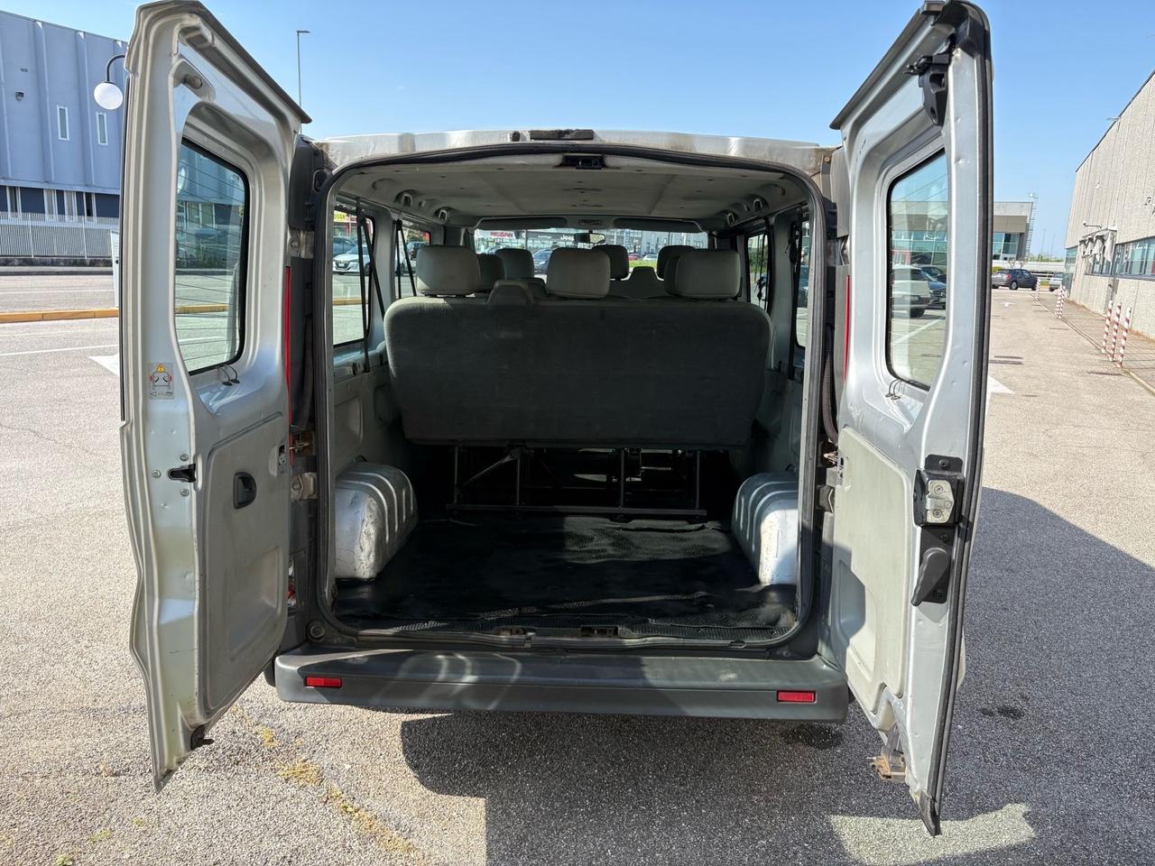 Renault Trafic 2.0 dCi/115 Passenger Confort 9Posti