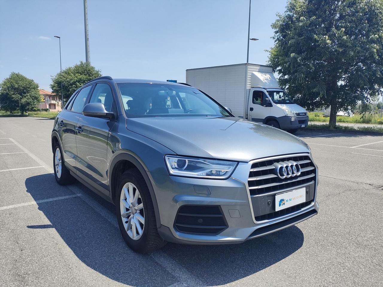 AUDI Q3 2.0 tdi Business 150cv