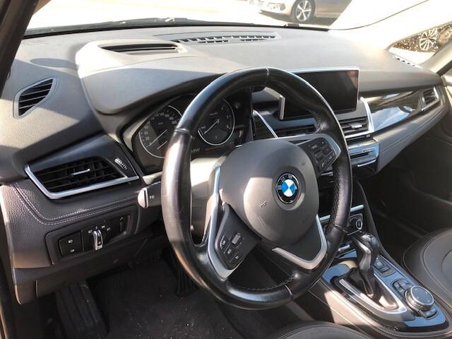 Bmw 2er Active Tourer 218d Luxury