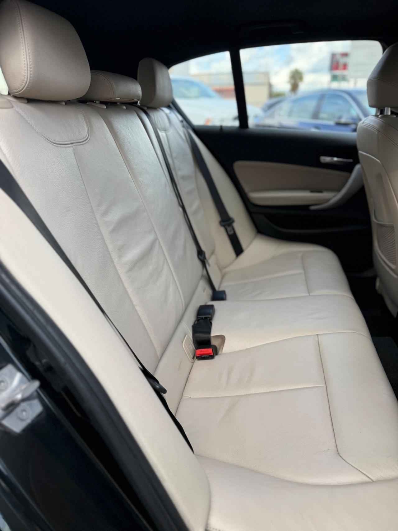 Bmw 116 116d 5p. Sport