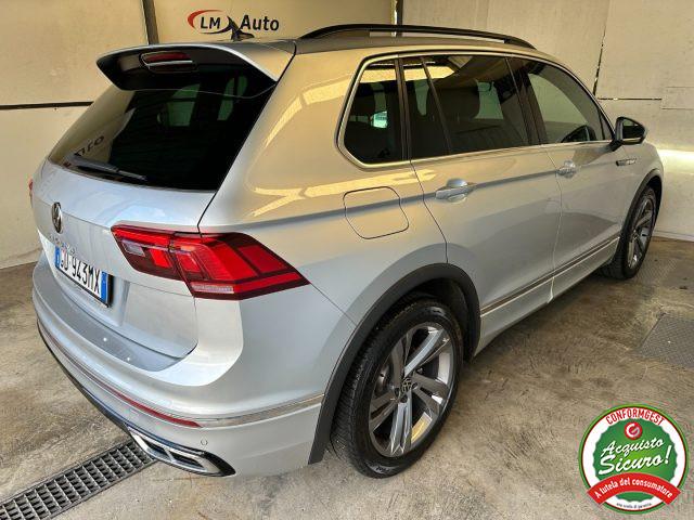 VOLKSWAGEN Tiguan 2.0 TDI 150 CV SCR DSG R-Line GANCIO TRAINO