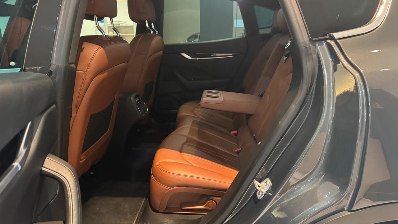 MASERATI LEVANTE 350CV 3.0B - 2018