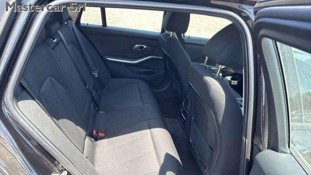 BMW 320 G21 2022 Touring 320d mhev 48V xdrive auto - GN567