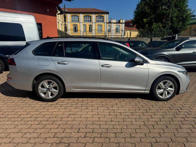 VOLKSWAGEN Golf Variant 1.5 eTSI EVO ACT DSG LIFE