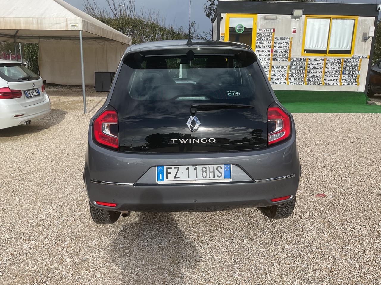 Renault Twingo TCe 95 CV EDC Duel2