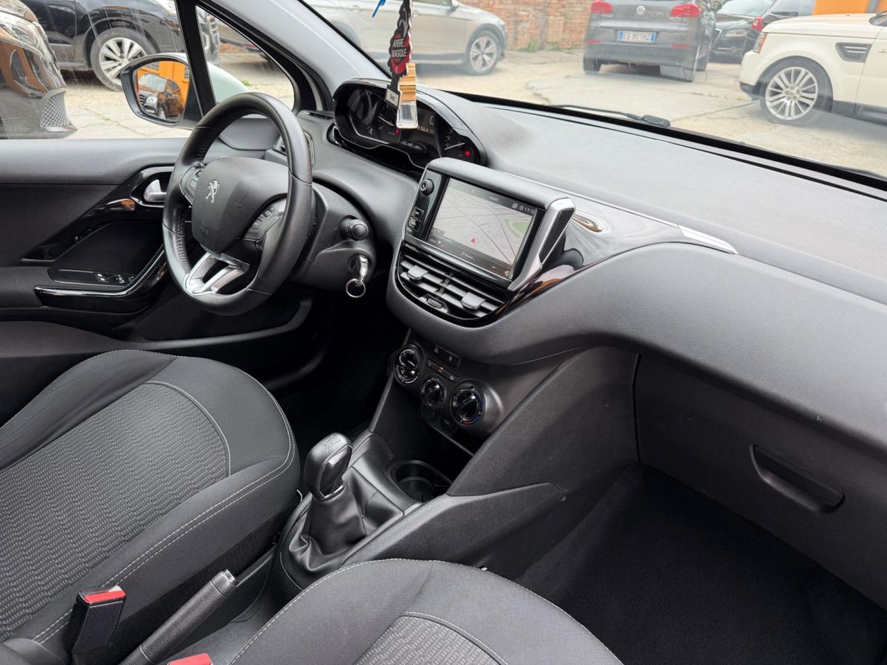 Peugeot 208 BlueHDi 75 5 porte Style