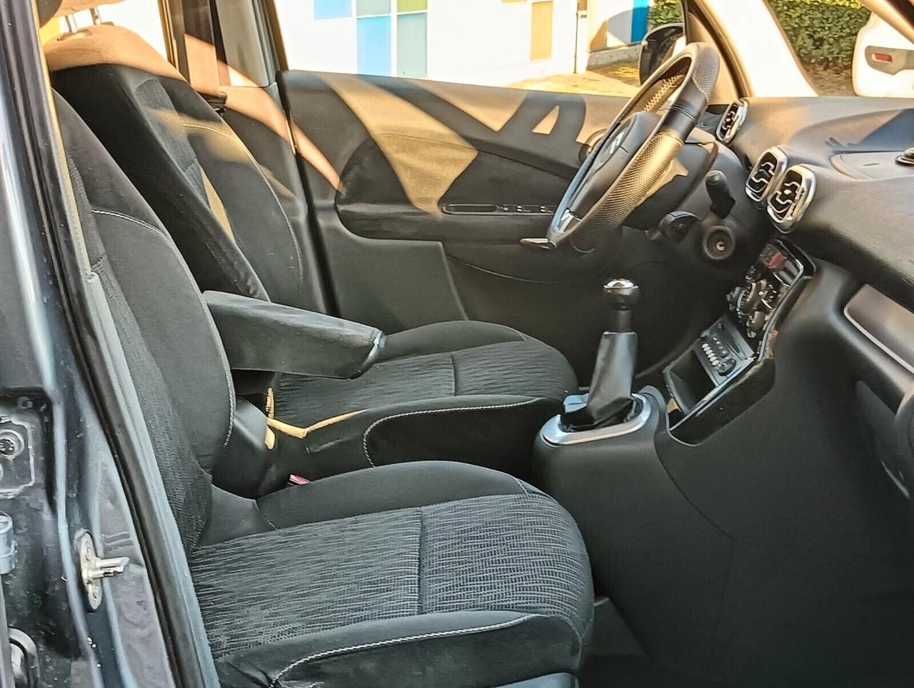 Citroen C3 Picasso 1.6 HDi 90 Exclusive Theatre.CELL 320 147 1147 WHATSAPP