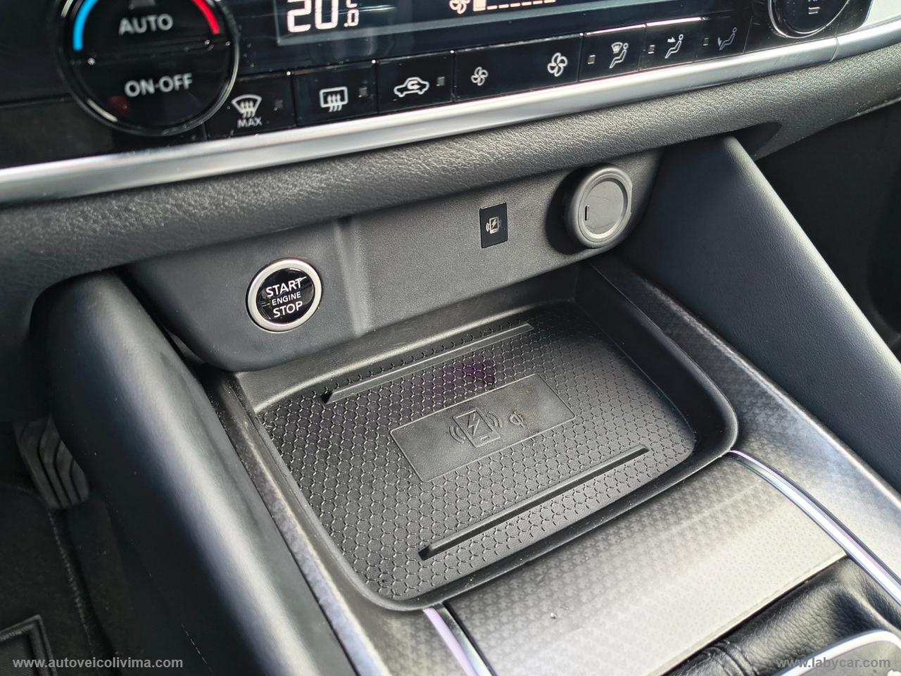 NISSAN Qashqai MHEV 140 CV N-Connecta