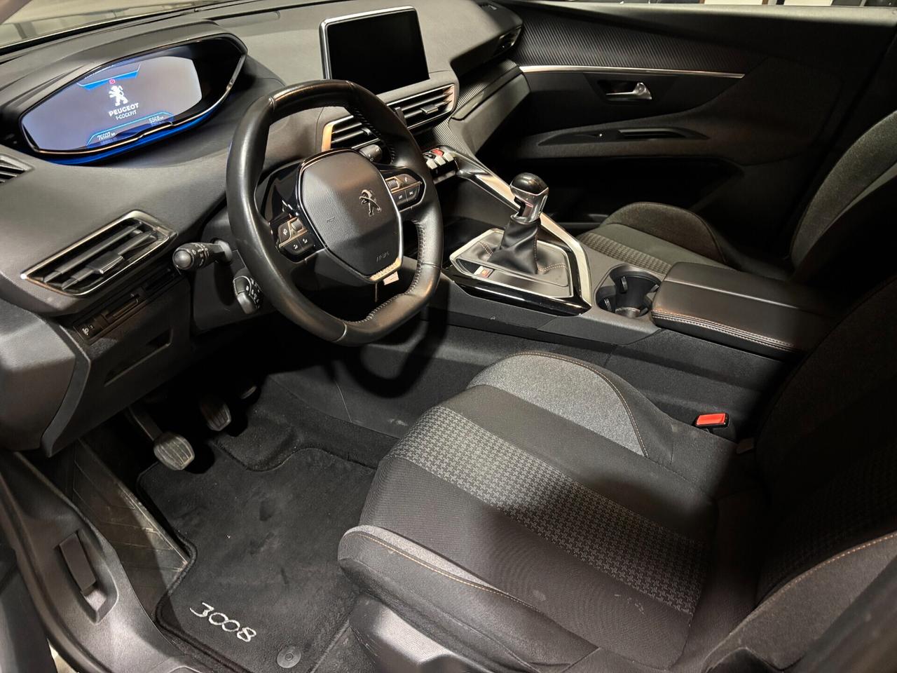 Peugeot 3008 1.2 puretech t Allure s*NEOPATENTATI*EURO6