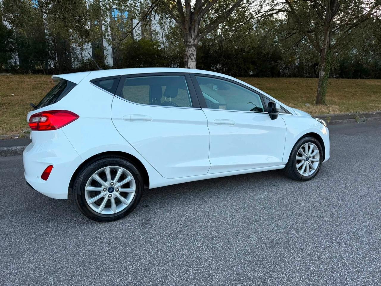 Ford Fiesta 1.0 Ecoboost 100 CV 5 porte Vignale
