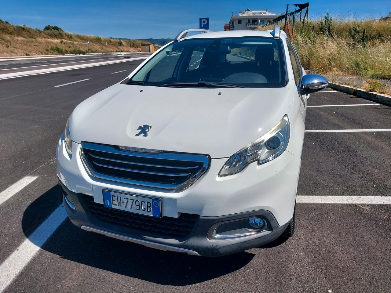 Peugeot 2008 1.6 e-HDi 92cv Allure