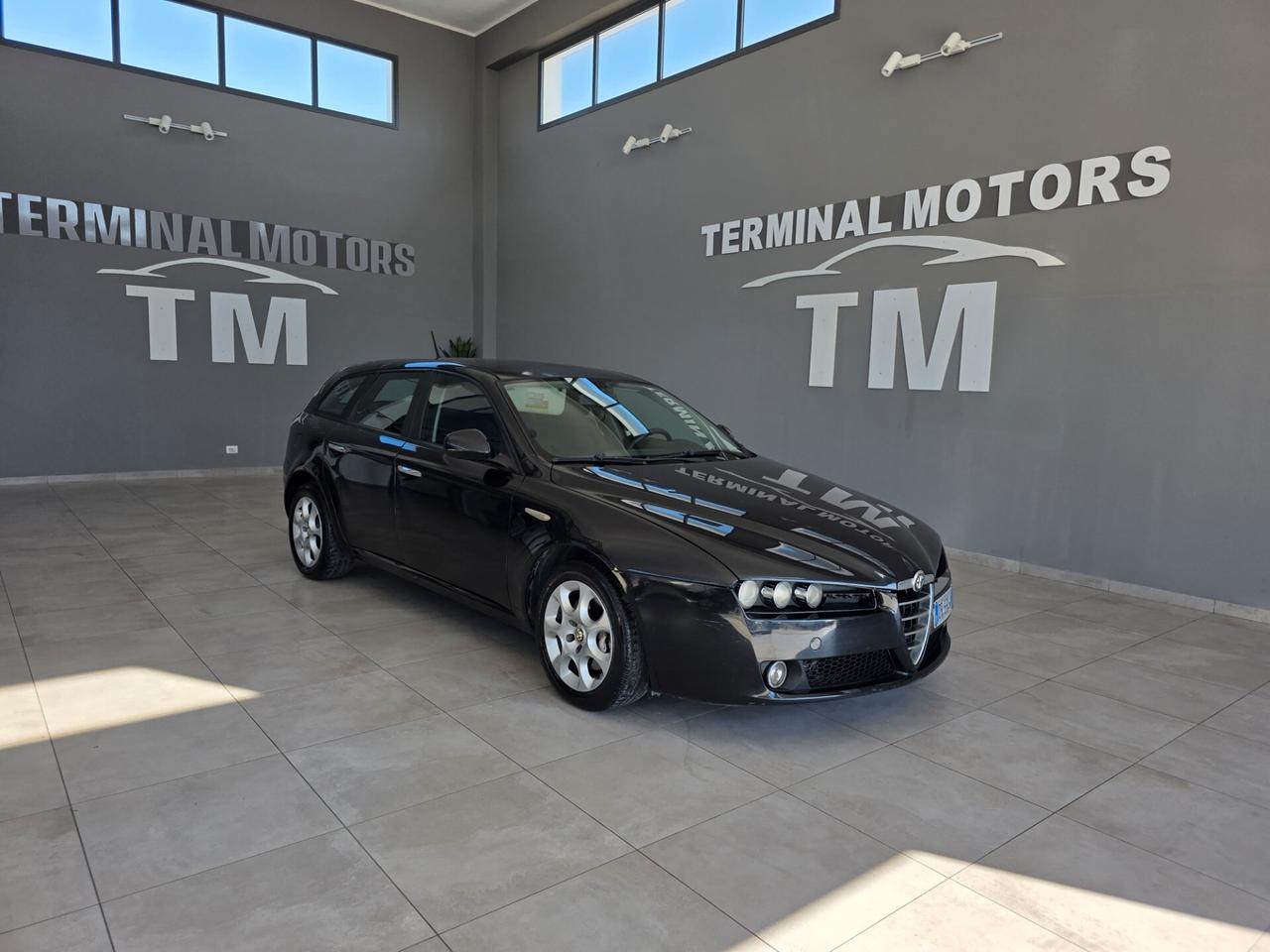 Alfa Romeo 159 1.9 JTDm 16V Sportwagon Distinctive