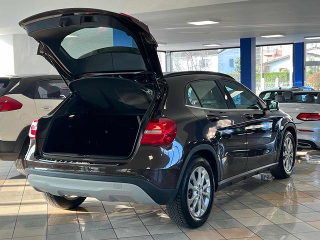 MERCEDES-BENZ GLA 250 Automatic 4Matic Sport