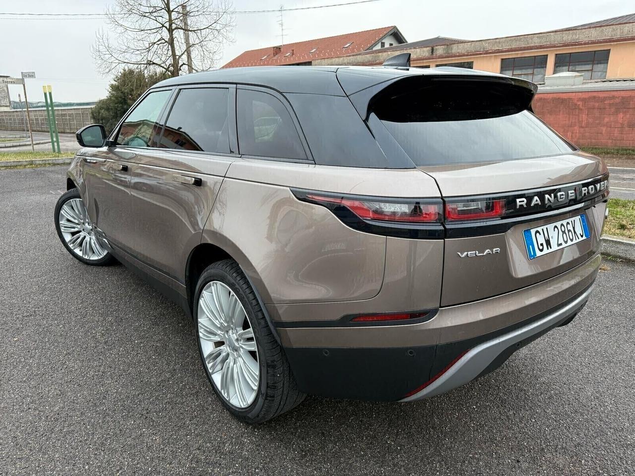 Land Rover Range Rover Velar 2.0D I4 180 CV R-Dynamic
