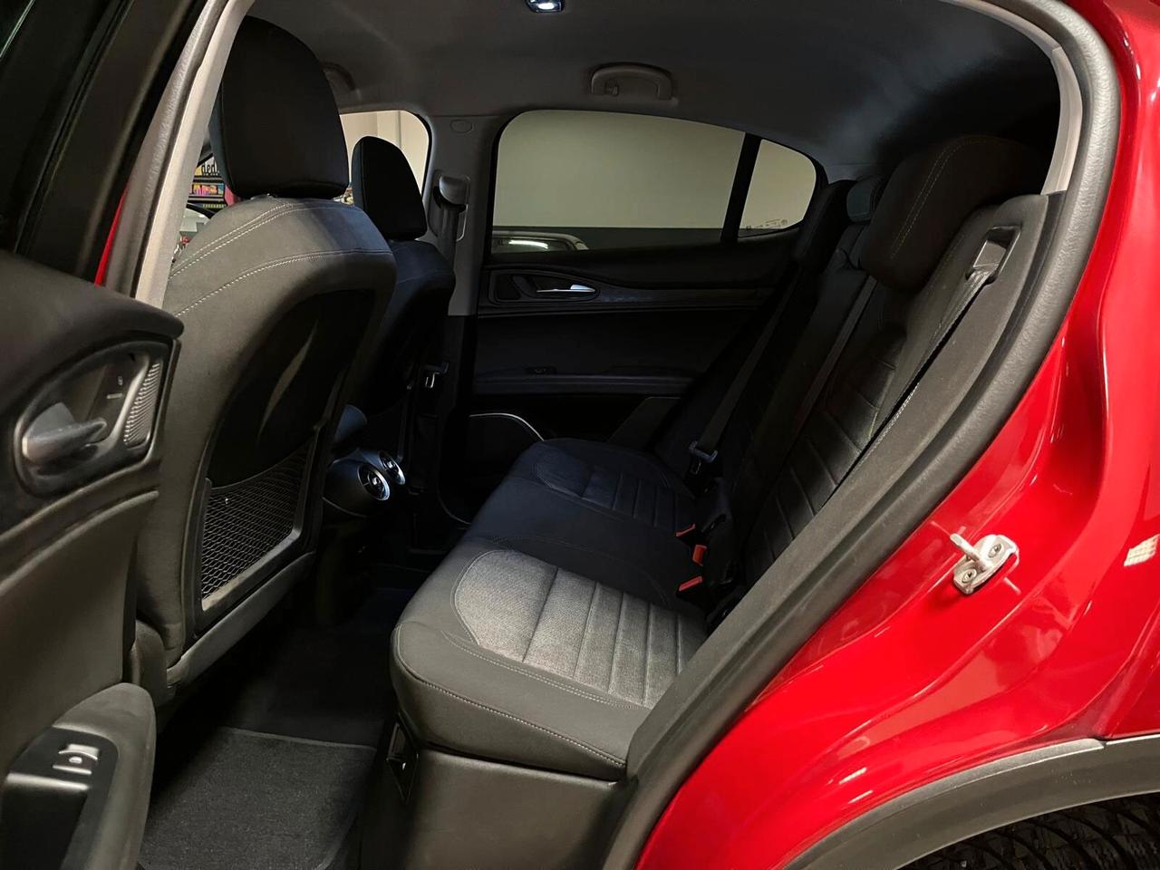Alfa Romeo Stelvio Q4