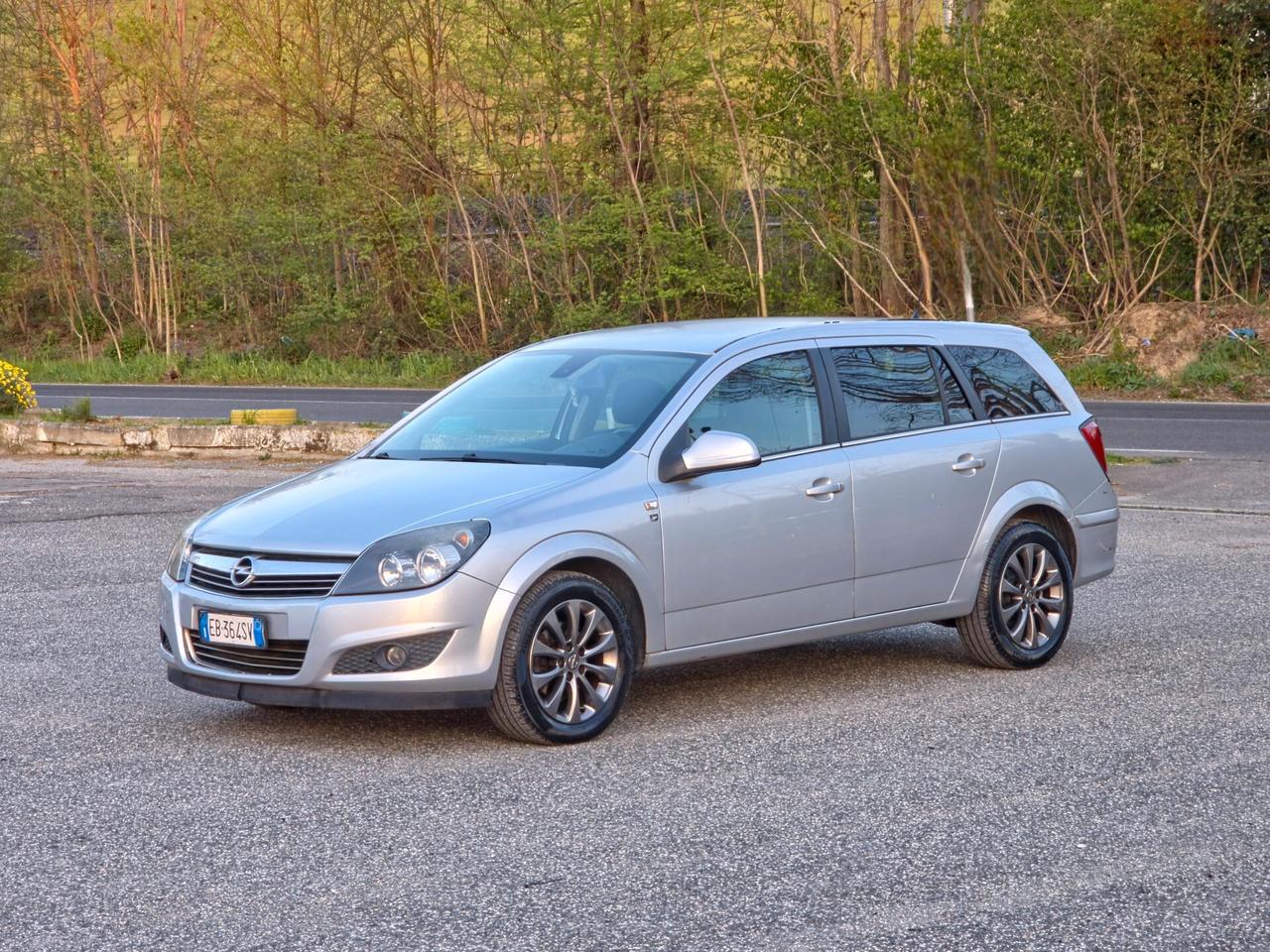 Opel Astra 1.6 16V GPL-TECH Station Wagon Edition 2010-E4 Manuale NEO