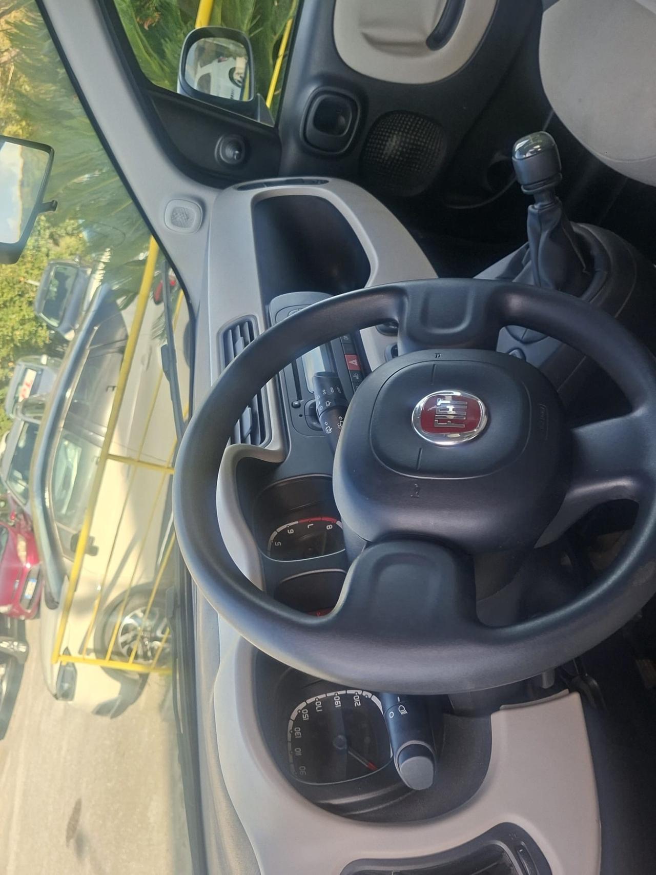 Fiat Panda 0.9 TwinAir Turbo Natural Power Lounge garantita 12 mesi