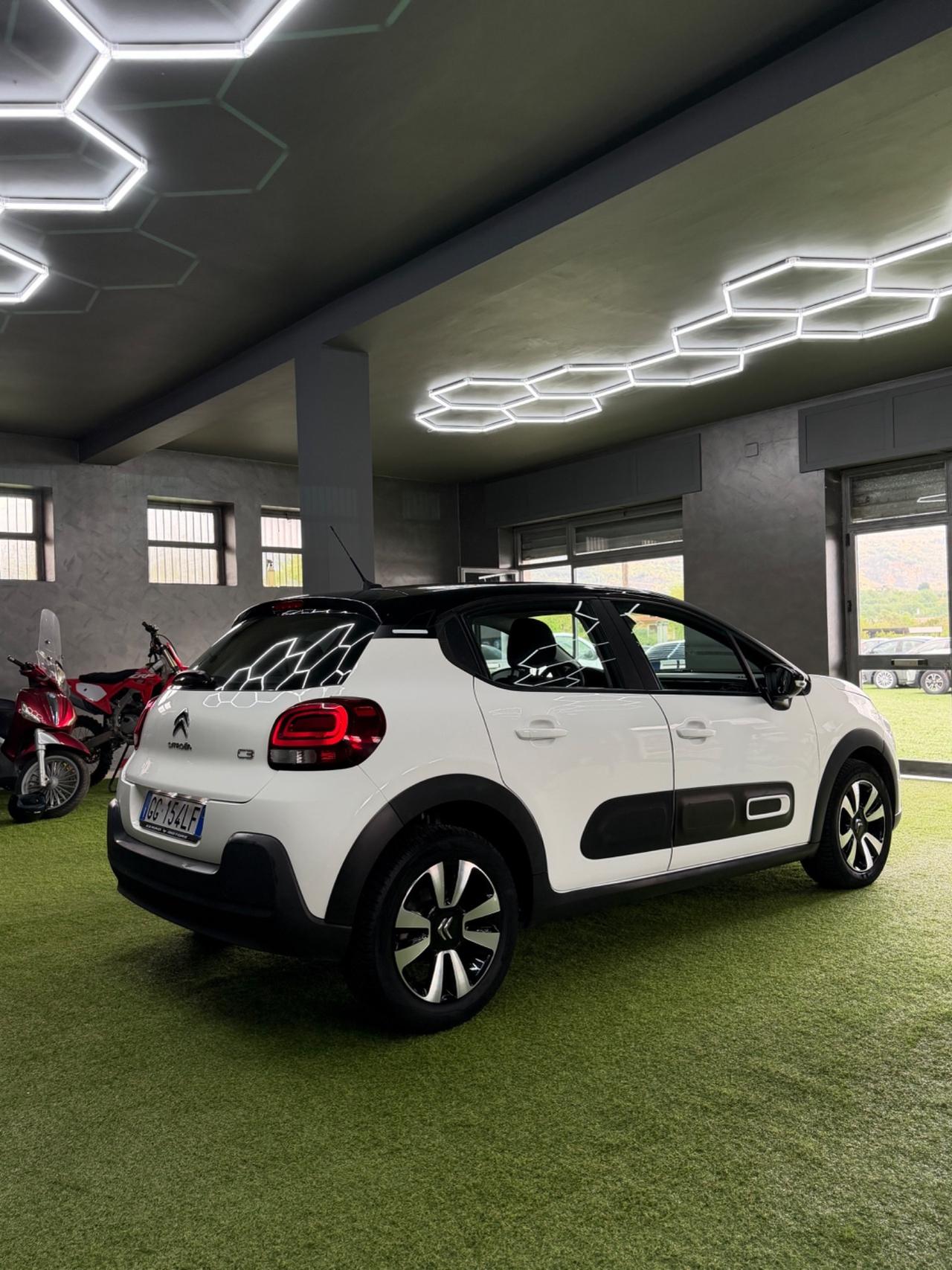 Citroen C3 Shine 1.2 Benz 110cv AUTOMATICA