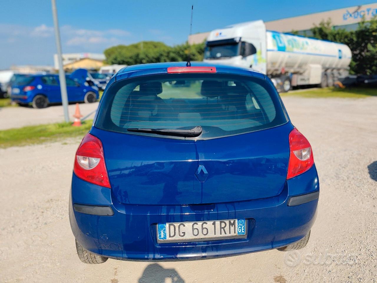 Renault Clio 1.2 16V 3 porte Dynamique