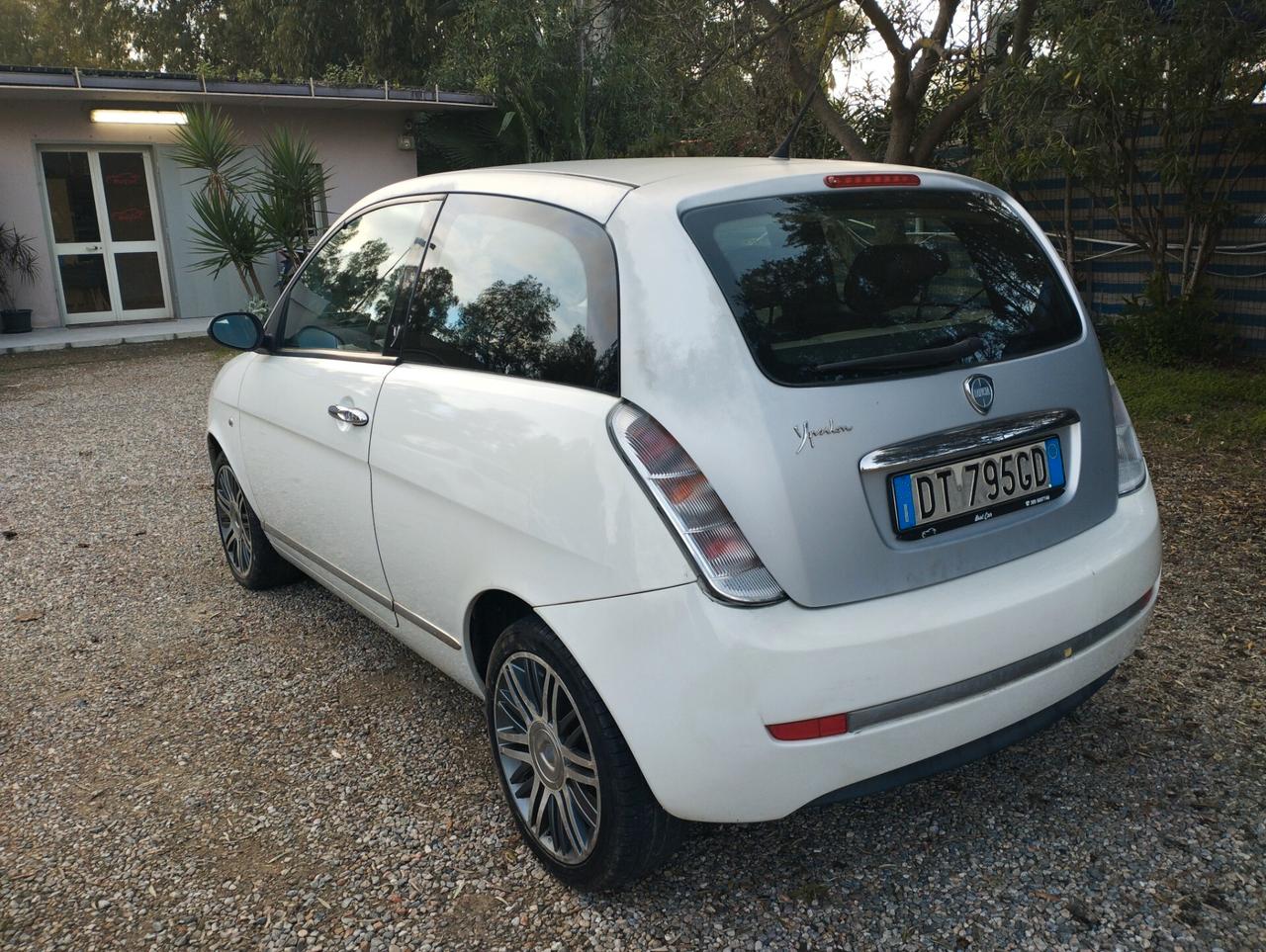 Lancia Ypsilon 1.2 Ego