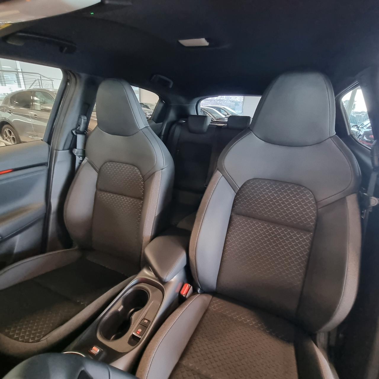 Nissan Juke 1.0 DIG-T 114 CV DCT N-Connecta