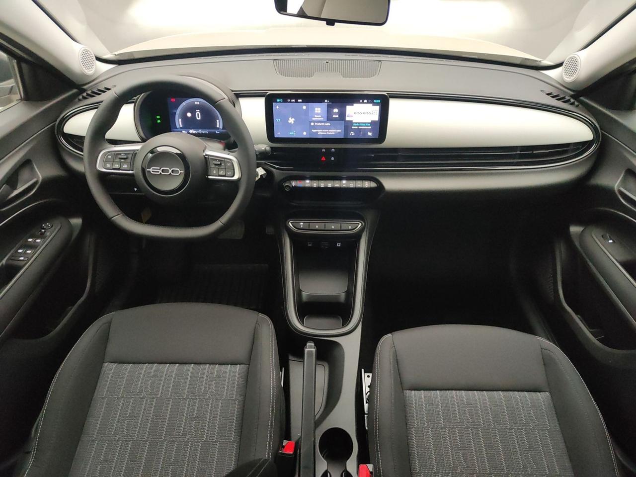 FIAT 600 IV 2023 1.2 MHEV 110CV POP DCT